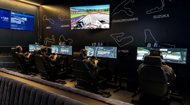 Simulator rows and lounge at TAG E-Karting