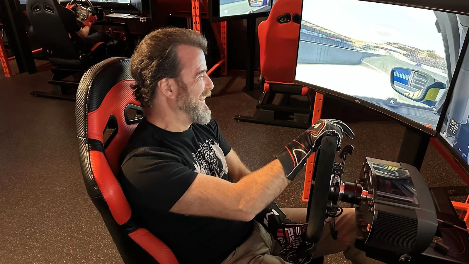 HIP Motorsports 赛车模拟器中的玩家